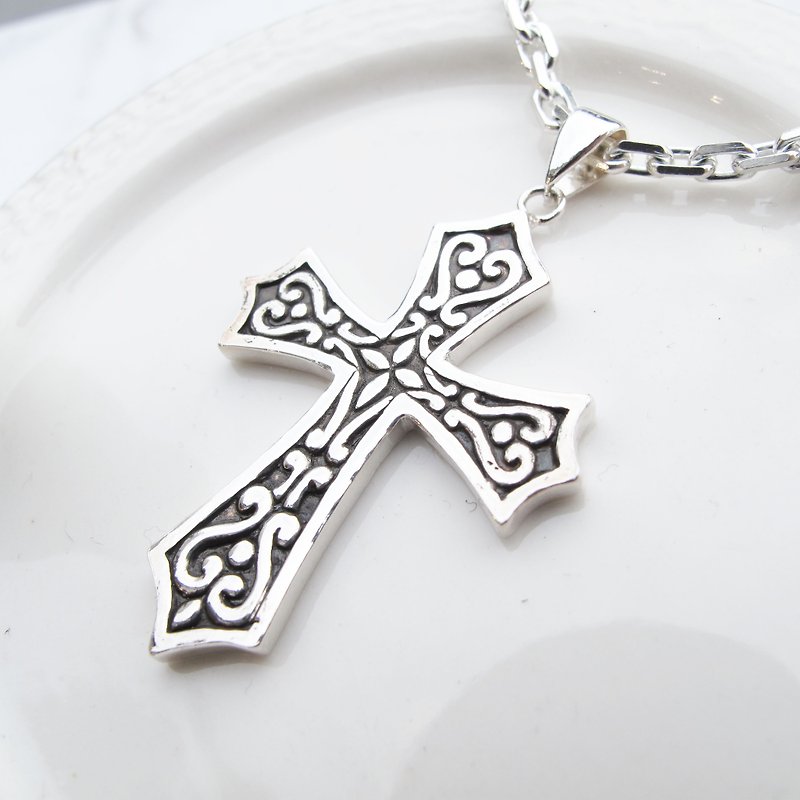 [Handmade custom silverware] Vintage carved cross|Pure silver necklace (for men and women)| Large members - Necklaces - Sterling Silver Silver