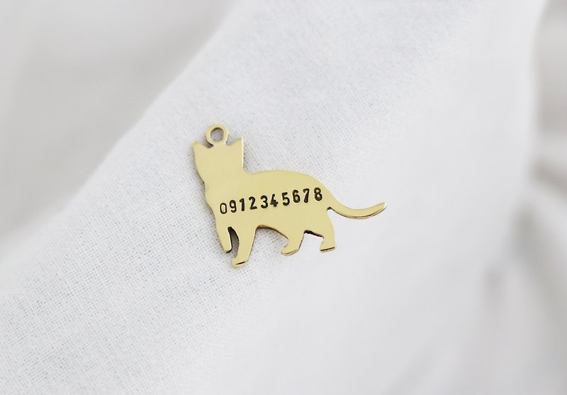Kawagoe [Brass] Cat Brass Pet Tag Hand-made Custom - ปลอกคอ - โลหะ สีทอง