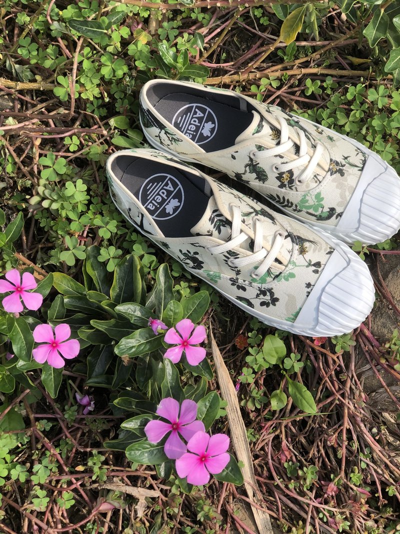 Spring green leaves stunned animals welcome spring casual canvas shoes - รองเท้าลำลองผู้หญิง - วัสดุอื่นๆ 