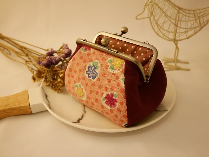 Pink round flower square mouth gold package - กระเป๋าใส่เหรียญ - ผ้าฝ้าย/ผ้าลินิน สีม่วง