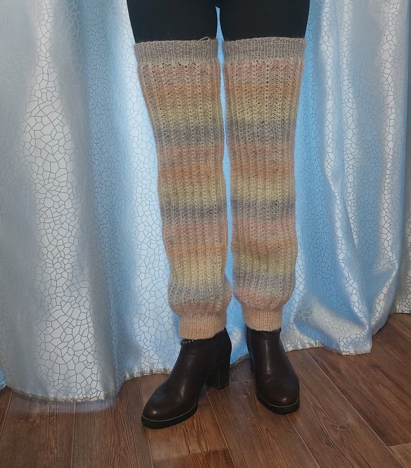 长针织马海毛紧身裤  靴子上有白色  蓝色和粉红色袖口 - 絲襪/褲襪 - 羊毛 白色