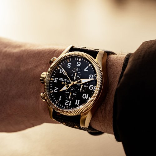 TW Steel Watches 下單即贈品牌籃球 VOLANTE 系列 金色黑麵計時碼錶