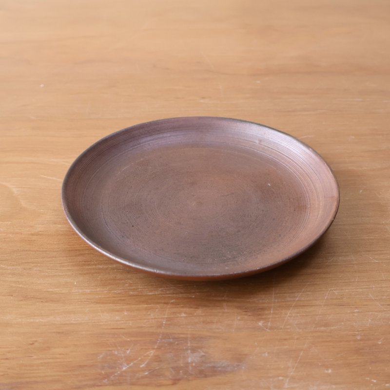 闇紫 柴燒陶盤子 - 茶壺/茶杯/茶具 - 陶 紫色