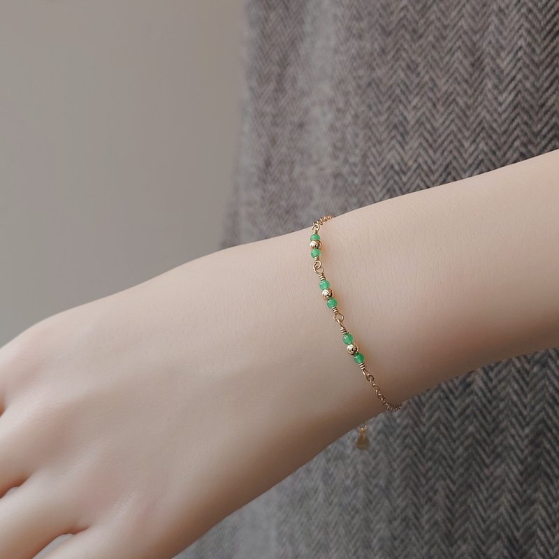 迷你天然澳洲綠玉髓 14Kgf 包金可調整手鍊 日常疊搭混搭 蘋果綠 - 手鍊/手環 - 半寶石 綠色