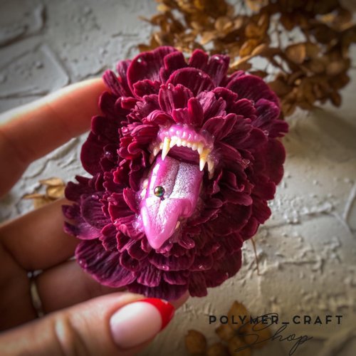 Patriarch flower with teeth brooch,wild one,vampire jewelry,gothic gifts -  Shop polymer_craft_shop Brooches - Pinkoi