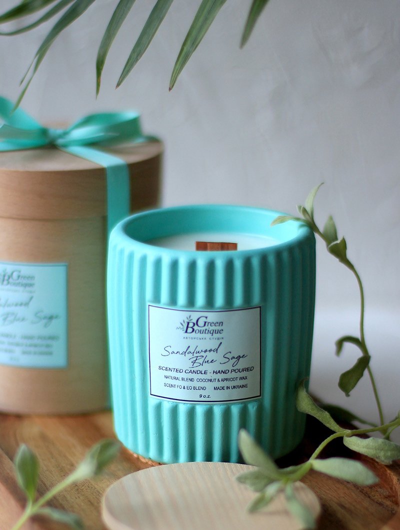 Luxury coco apricot creme scented candle SANDALWOOD & BLUE SAGE - 香氛蠟燭/燭台 - 蠟 藍色