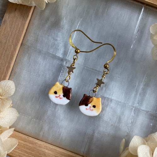 王榕手作陶 【生日禮物】三花貓手作耳環 陶藝 花紋可客製 生日禮物