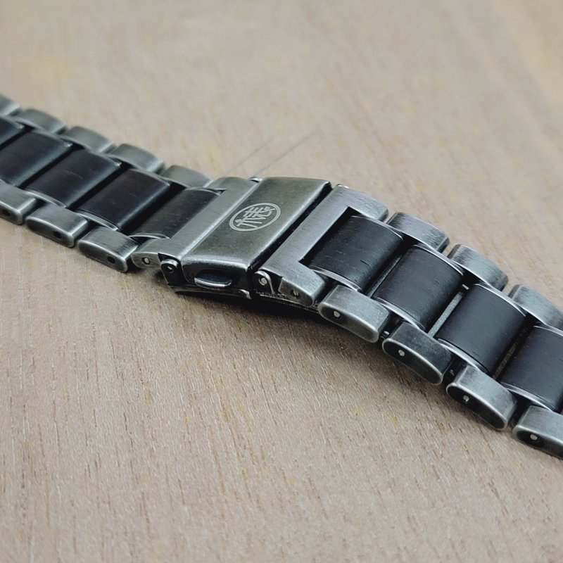 升級再造黑檀木 × 復古銀不鏽鋼 Apple Watch 錶帶 - 錶帶 - 環保材質 多色