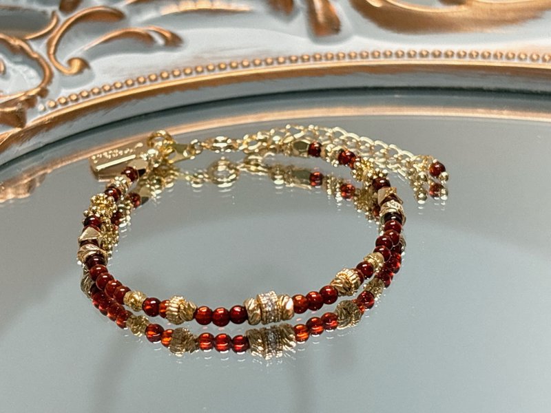 [Customized] Customized thin chain l Orange-red pomegranate bracelet l 14k gold-filled accessories. January birthstone - Bracelets - Crystal Red