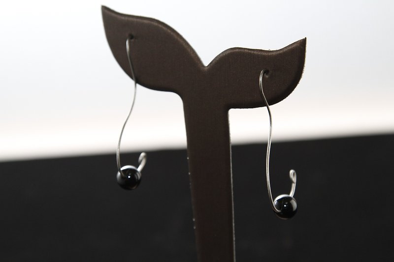 【Series of space】-Exclusive- (For comments) black agate earrings with Ti - ต่างหู - เครื่องเพชรพลอย สีดำ