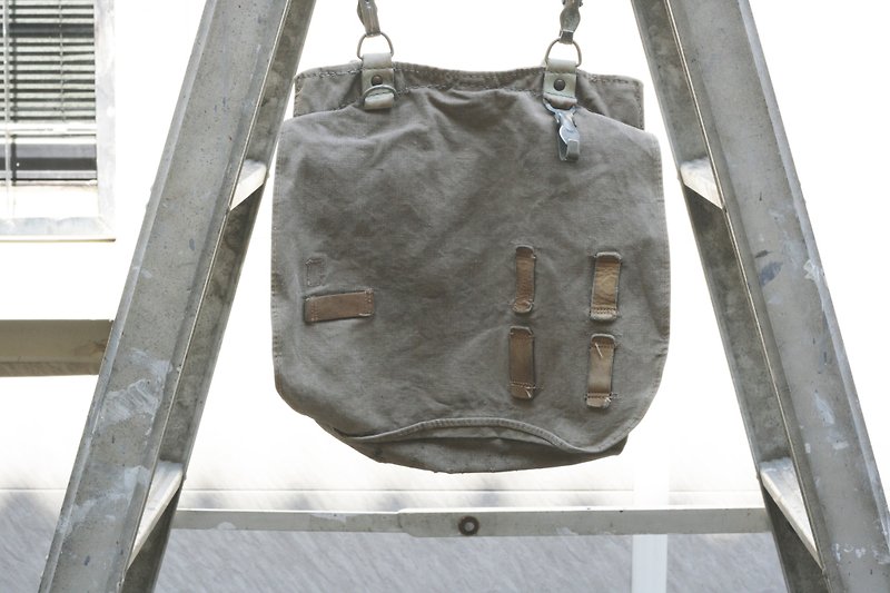 Finland_Bread package - Messenger Bags & Sling Bags - Cotton & Hemp Gray
