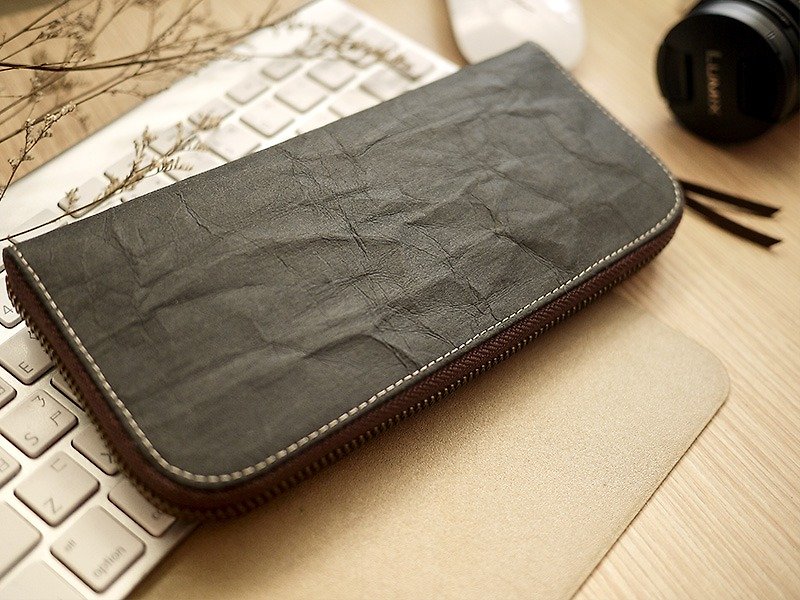 【Mother's Day】Washed kraft paper. Classic long clip/wallet/wallet/coin purse-black - กระเป๋าสตางค์ - กระดาษ สีดำ