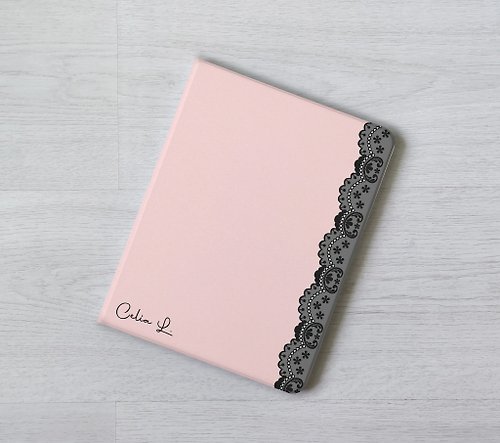 Gagby Design 個性加名粉色蕾絲花邊iPad Pro筆槽書本式保護套10代 Air 5 mini
