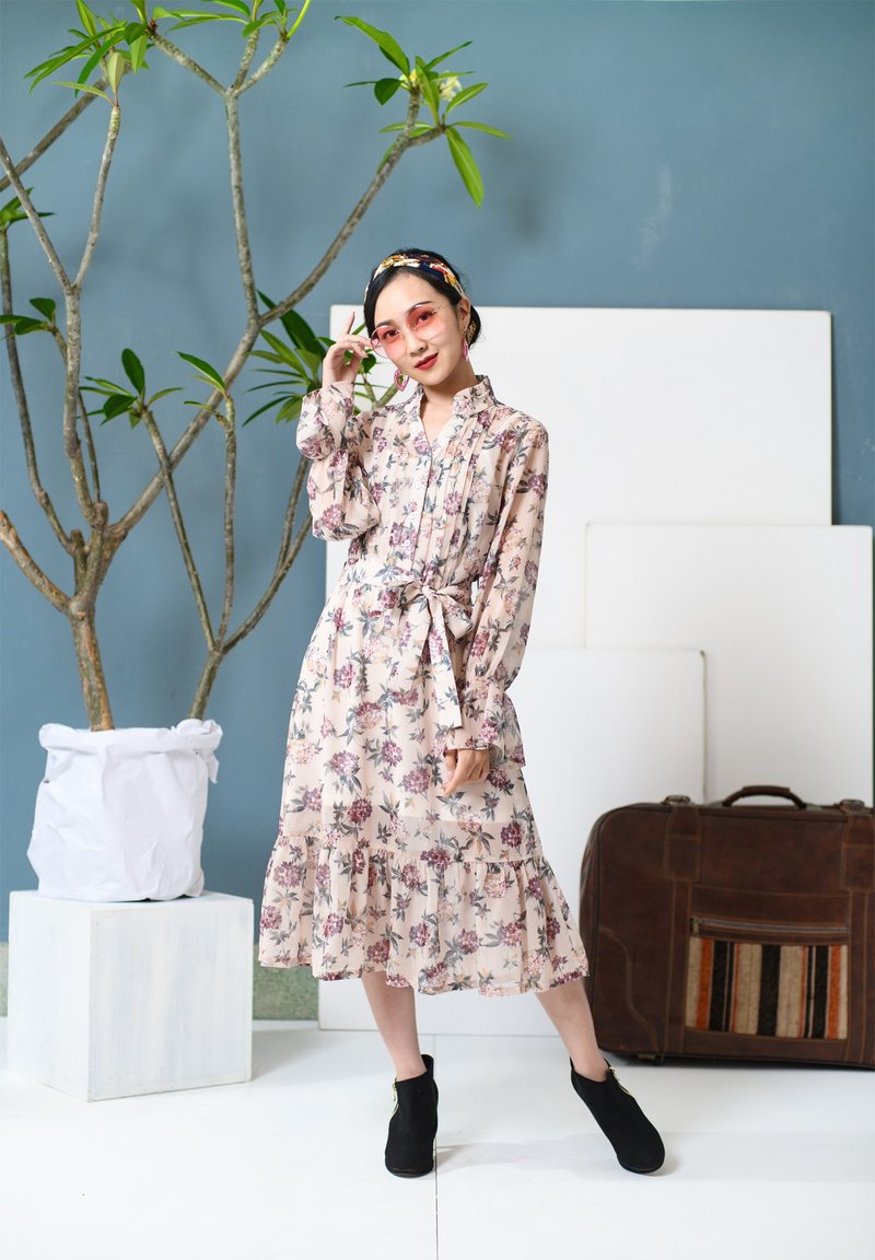 夏季的鳥語花香長袖洋裝Summer Floral Dress - 洋裝/連身裙 - 聚酯纖維 粉紅色