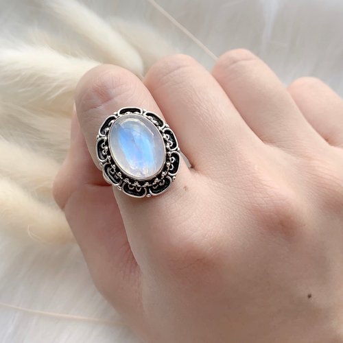 ムーンストーン 天然石指輪 リング silver ハンドメイド ネパール制 ムーンストーン 天然石指輪 リング silver ハンドメイド ネパール制