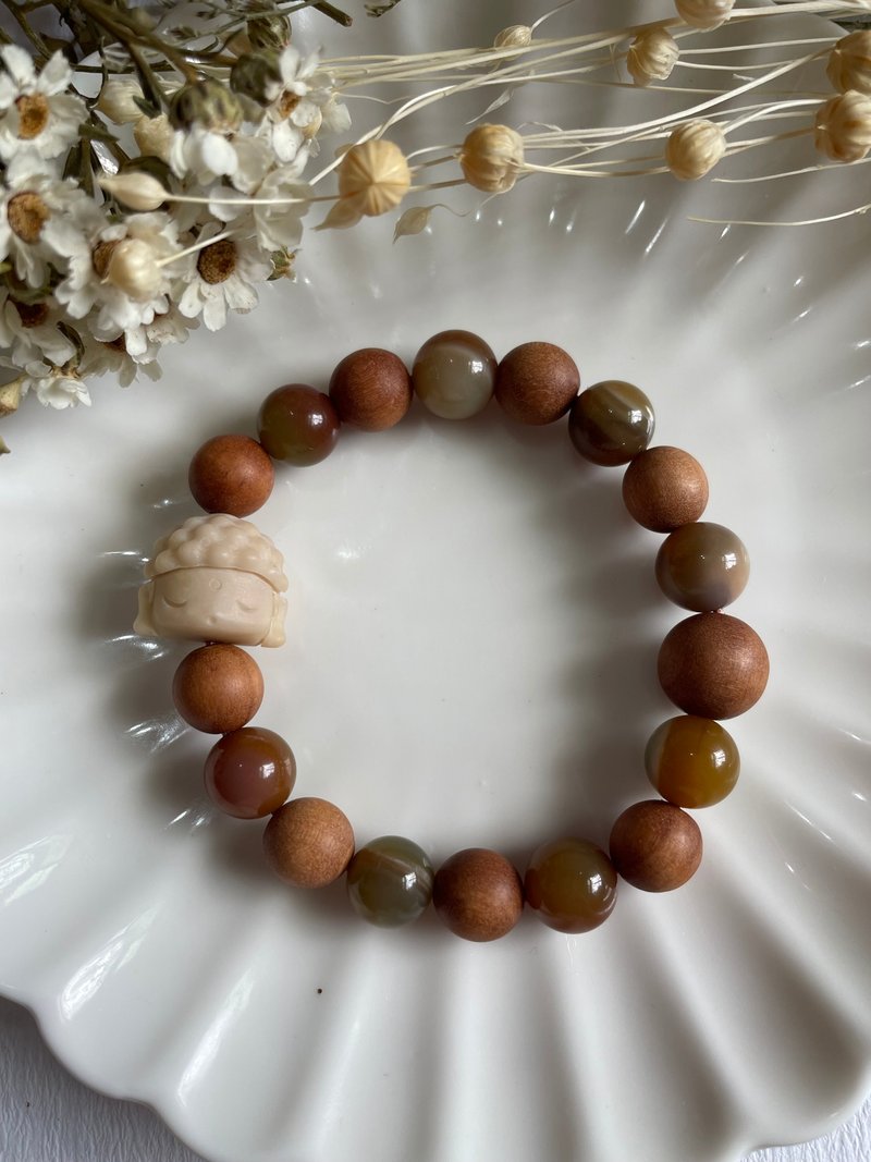 Nara Baby Buddha Rice White Alxa Agate Altar Wood Bracelet - สร้อยข้อมือ - เครื่องประดับพลอย 