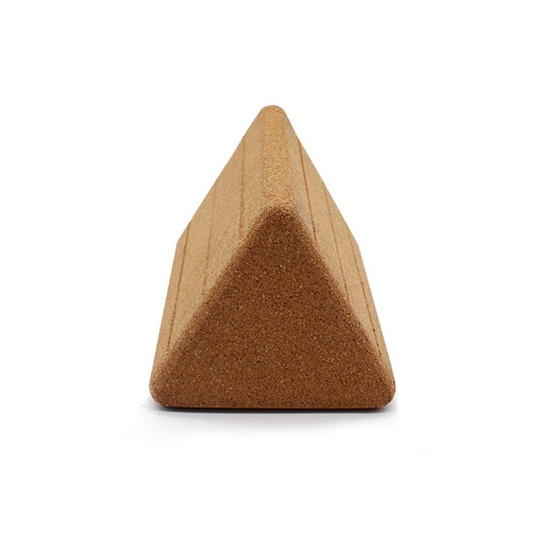 三角瑜珈磚 天然軟木 三角磚 高密度 抗壓 止滑 不掉削 多功能 - 運動/健身器材 - 軟木/水松木 咖啡色