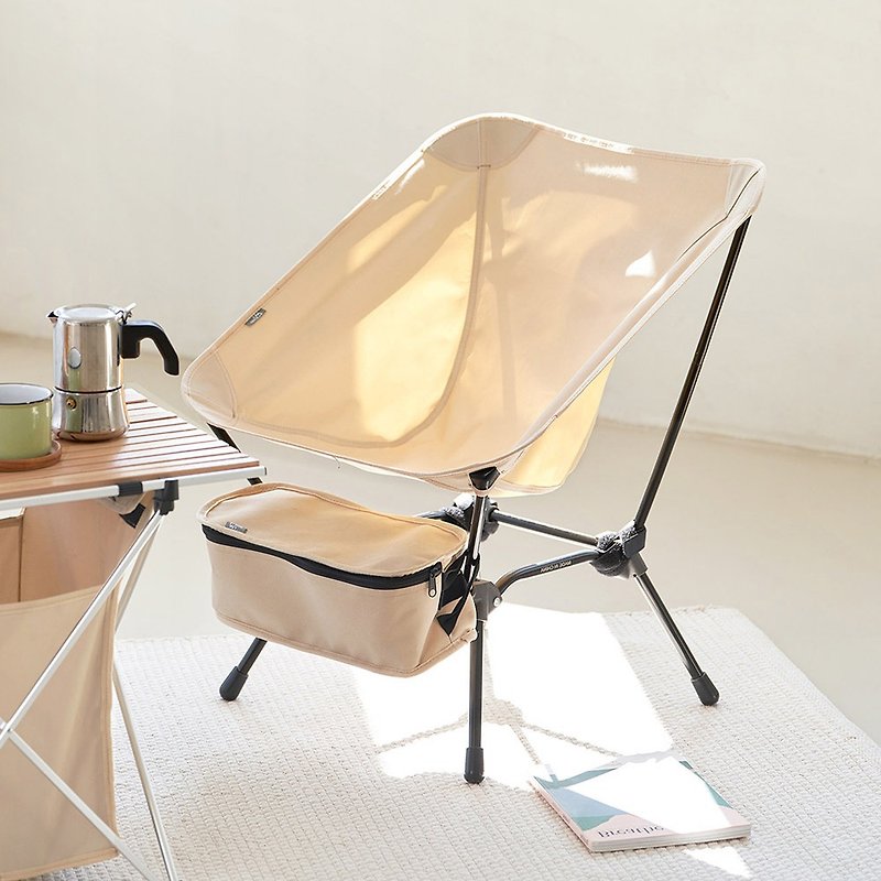 อลูมิเนียมอัลลอยด์ ชุดเดินป่า ขาว - South Korea M+CAMP Outdoor Camping Portable Folding Moon Chair (With Under Chair Bag)