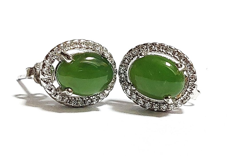 Fashion Jewelry | Luxurious stud earrings | Nature Nephrite Taiwanese Jade - Earrings & Clip-ons - Jade 