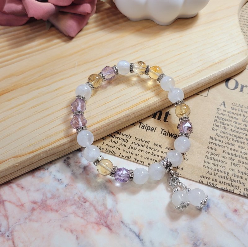 AgIo. Moonstone/Amethyst/Citrine. Handmade crystal bracelet - สร้อยข้อมือ - คริสตัล 