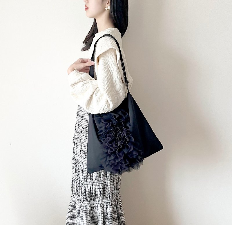 Made to order　2way　Volume tulle bag 　black - Messenger Bags & Sling Bags - Other Materials Black
