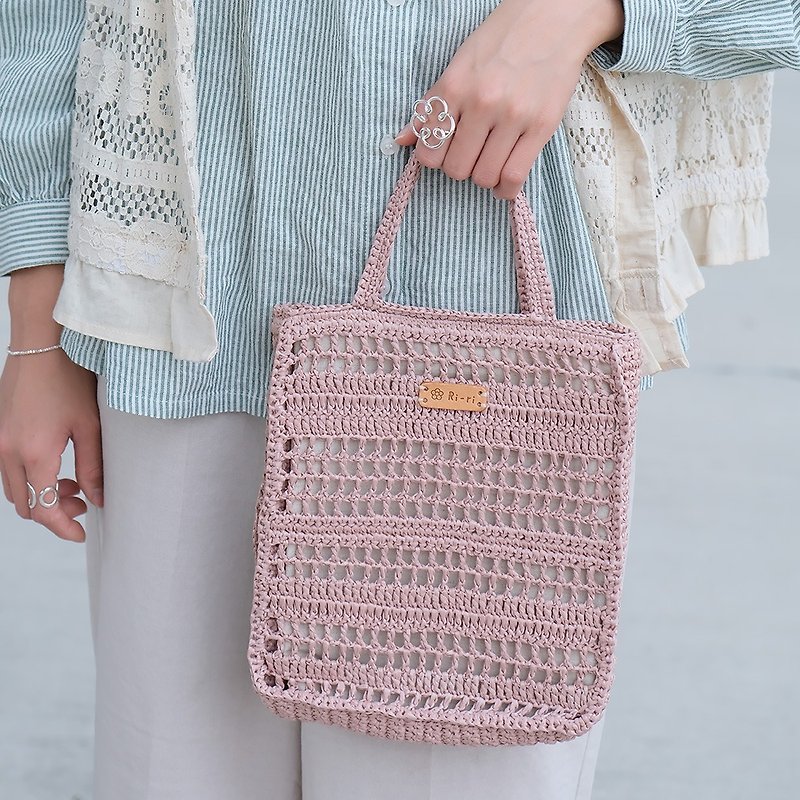 Pale Pink Biscuit Woven Tote Bag - กระเป๋าถือ - วัสดุอื่นๆ 
