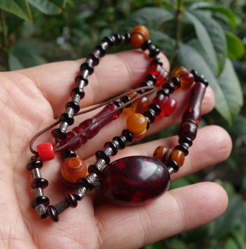 アンティークOLDビーズネックレス アンバー琥珀 レッドビーズターコイズシルバー アンティーク蝋23.8g琥珀琥珀ネックレスネックレス古い蝋チベット古い