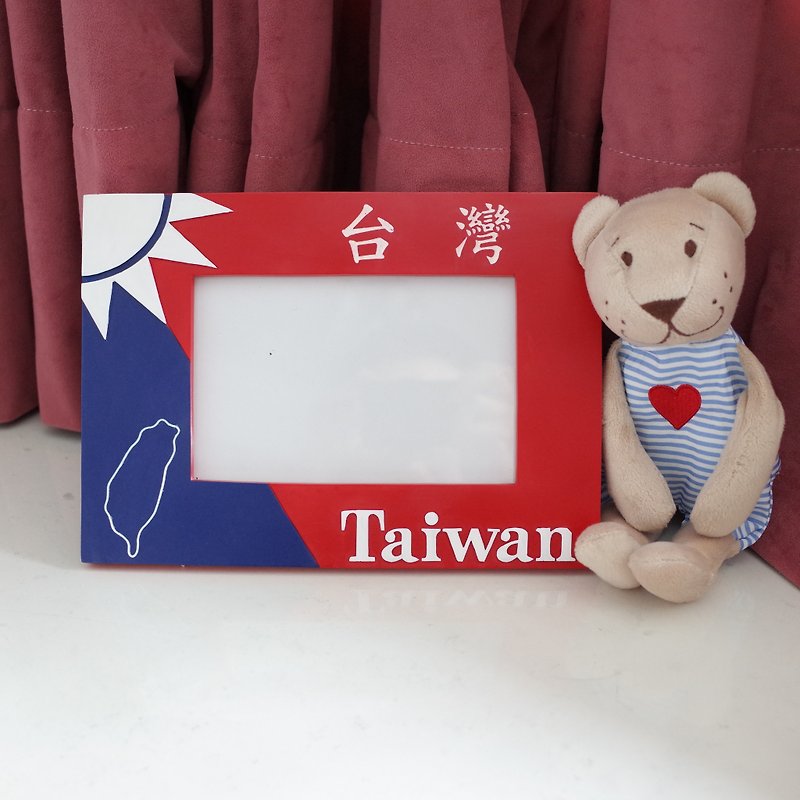 Taiwan Flag Frame - อัลบั้มรูป - วัสดุอื่นๆ สีแดง