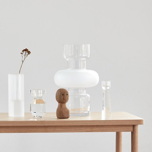 Hübsch Taiwan 【Hübsch】－660902 透明霧白色造型玻璃花瓶 花器 插花新年禮物
