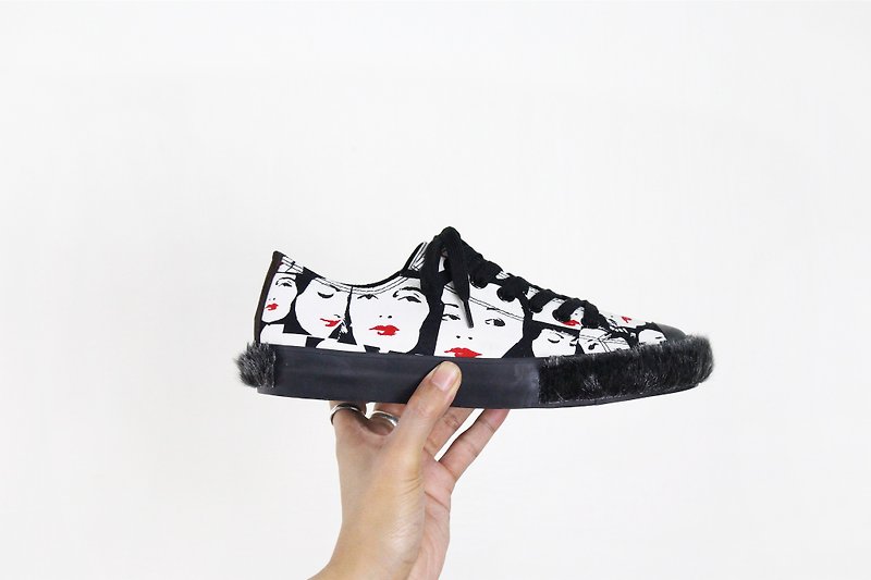 Sneakers Double Face M1154A Black Graffiti - รองเท้าลำลองผู้ชาย - ผ้าฝ้าย/ผ้าลินิน สีดำ