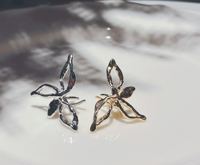 Butterfly Ear Cuff – JYC