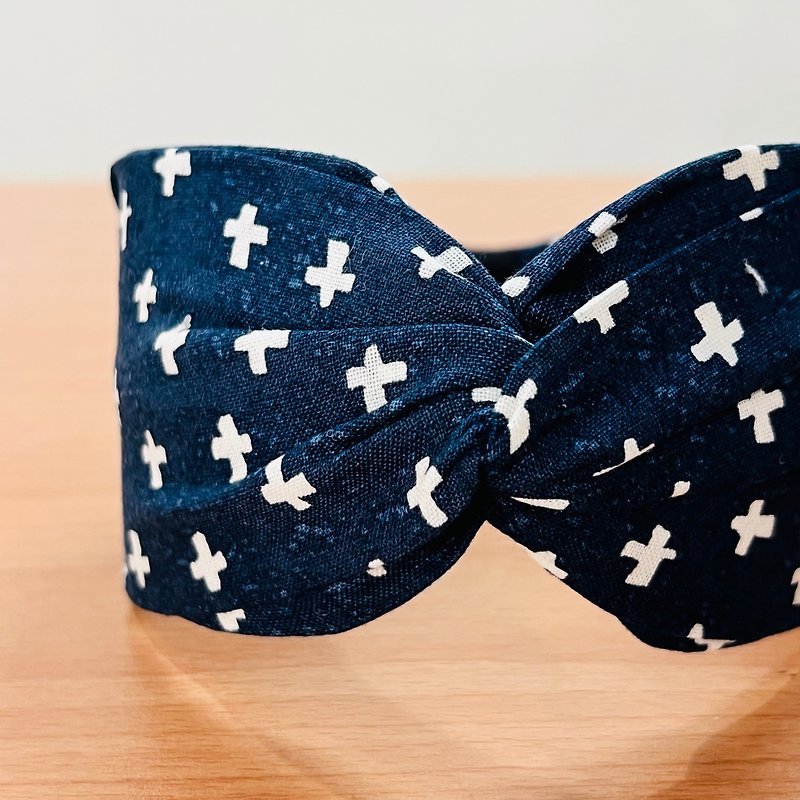 MOYA Handmade Hairband Dasheng Series Small Cross Blue - Headbands - Cotton & Hemp Blue