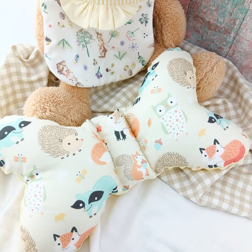 QQ rabbit 手工嬰幼兒精品 彌月禮盒 免費繡名字。毛絨絨動物。蝴蝶枕 推車枕 嬰兒枕 寶寶枕