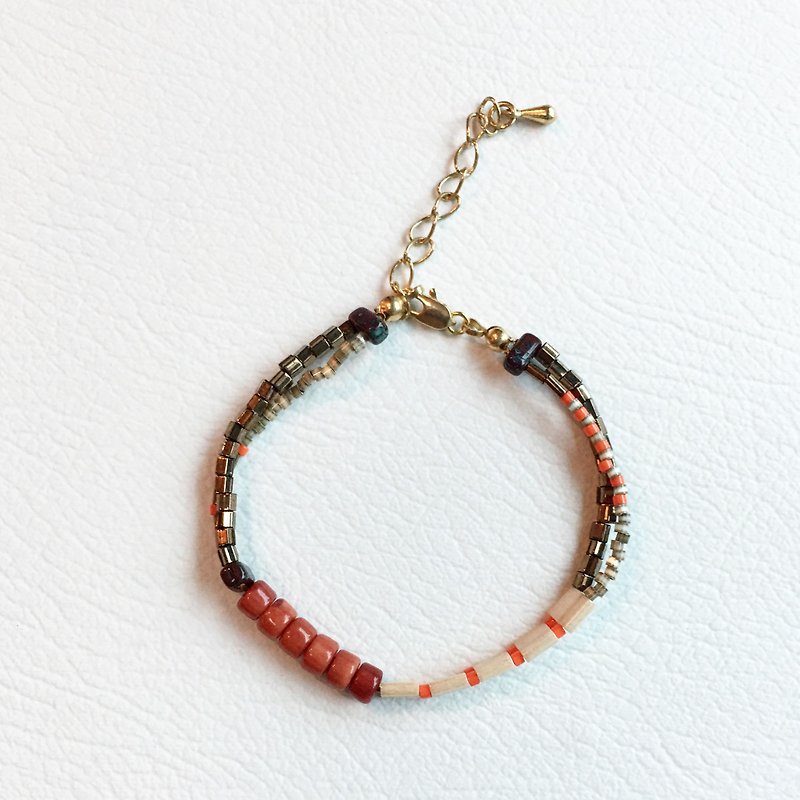 ololssim orange and white mixed color bracelet - Bracelets - Other Metals Multicolor