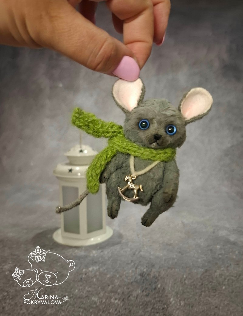 Miniature mouse teddy toy. Cute mouse handmade gift. - ตุ๊กตา - วัสดุอื่นๆ สีเทา