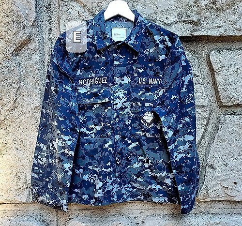 昨日好物 • yesterday nicethings 美國海軍 US NAVY 公發 迷彩藍 軍用 襯衫夾克 • 帥氣古着E款