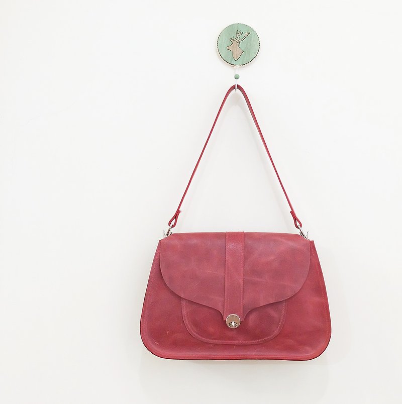 Plum red leather curve ladies package deep plum red / jujube L number - Messenger Bags & Sling Bags - Genuine Leather Red