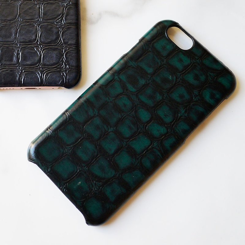 AOORTI :: Apple iPhone 6s 4.7-inch Handmade Leather Phone Case-Crocodile/Black Green Grid - Phone Cases - Genuine Leather Green
