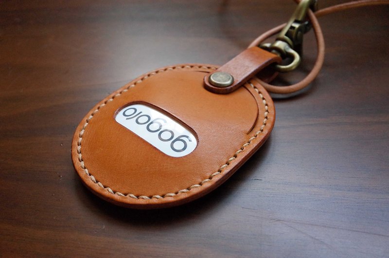 GOGORO EC-05 Ai-1 motorcycle key leather case-round shape-light brown - Keychains - Genuine Leather Brown