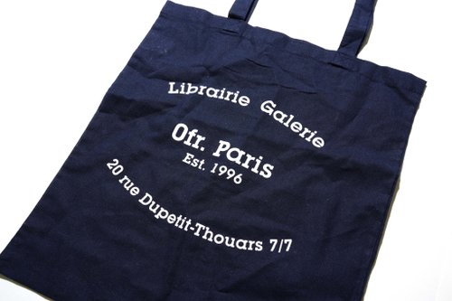 Paris ofr。Bookshopトートバッグ - ショップ Pinkoi x Noritake