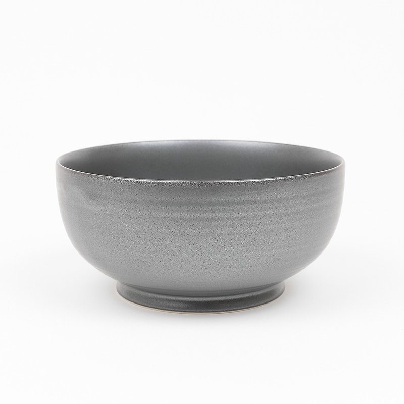 KIHARA Black Sand Glaze Porcelain Dinner Bowl L - Bowls - Porcelain Black