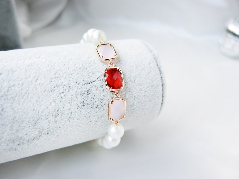 【Gem crystal cotton pearl】 bracelet - Bracelets - Stone White