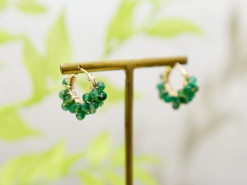 [14kgf Earrings] Green Mica in Quartz Lace Hoops, Small - Earrings & Clip-ons - Gemstone Green