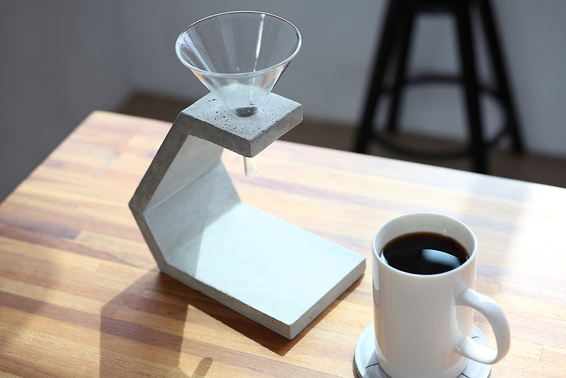 造型手沖咖啡座架 - 咖啡杯/馬克杯 - 水泥 灰色