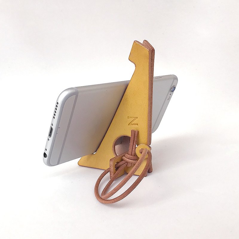 Folding smartphone stand made of kihada dyed leather [zaza] #plant dyed leather #selectable alphabet engraving - Other - Genuine Leather Yellow