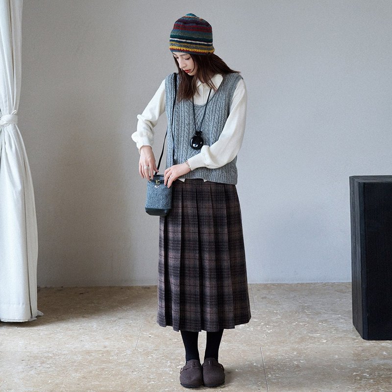 Brown plaid pleated skirt|skirt|autumn style|Sora-1650 - กระโปรง - ขนแกะ 