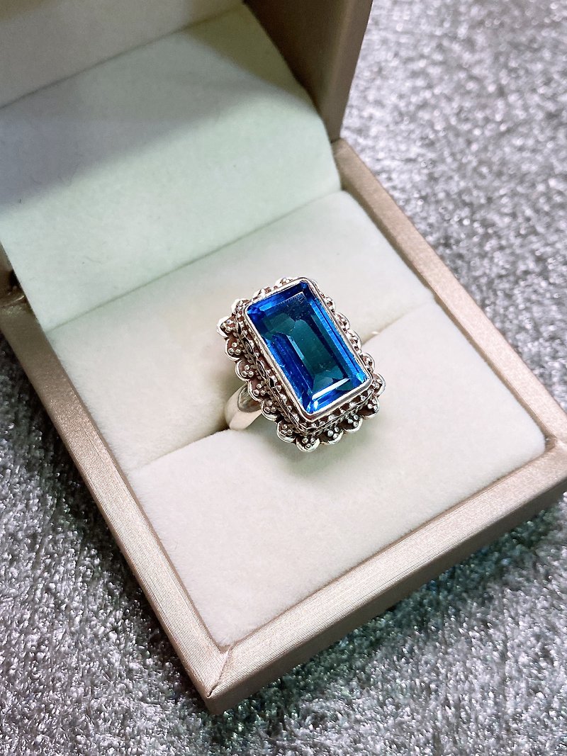 瑞士藍 托帕石 戒指 尼泊爾 手工製 925純銀 - 戒指 - 寶石 藍色