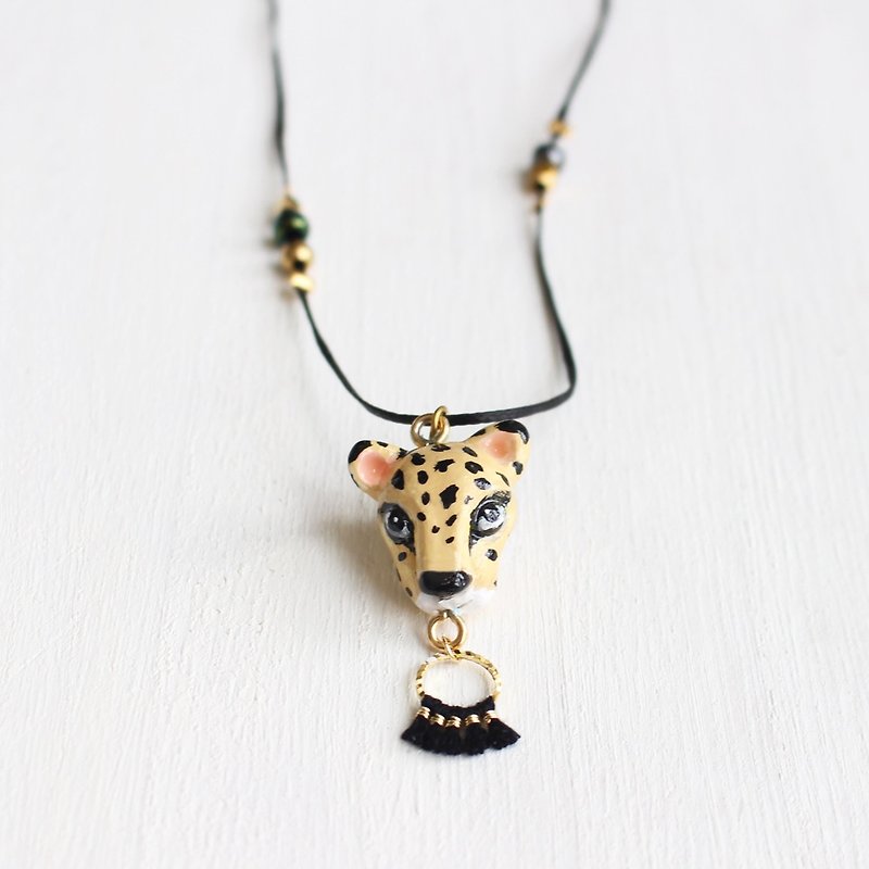 Leopard Necklace - สร้อยคอ - ดินเผา สีกากี