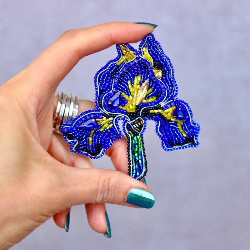 Brooch blue iris flower, bouquet of flowers brooch ,Brooch beaded - Brooches - Glass Blue