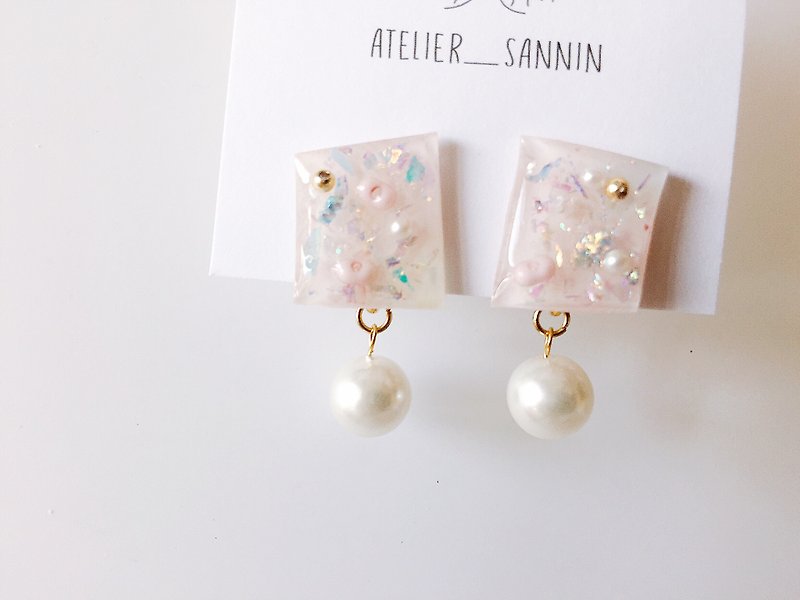 Colorful Sequin Series - Pink Pearl Earring Hand Earrings - Earrings & Clip-ons - Other Materials Pink